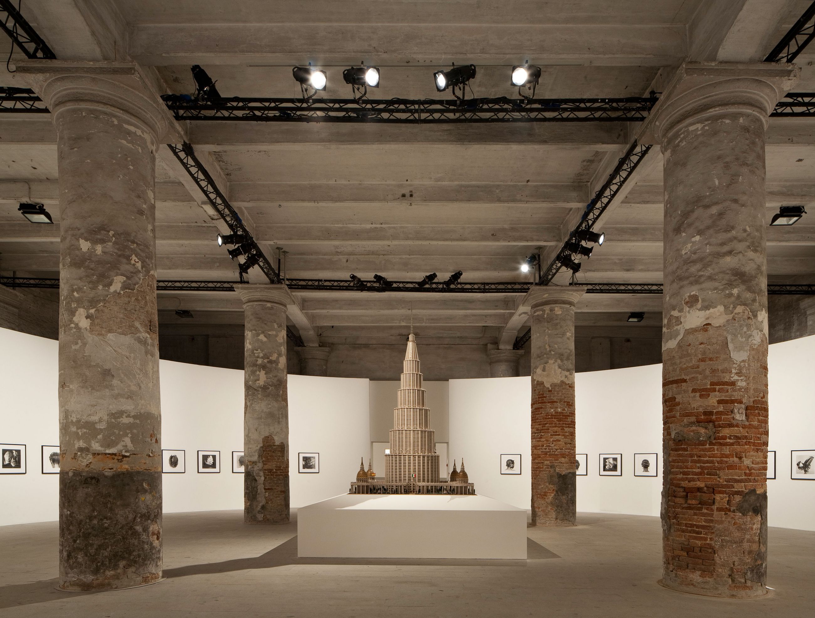 Venice Biennale - Venice - Interior photo of gallery space - Selldorf Architects