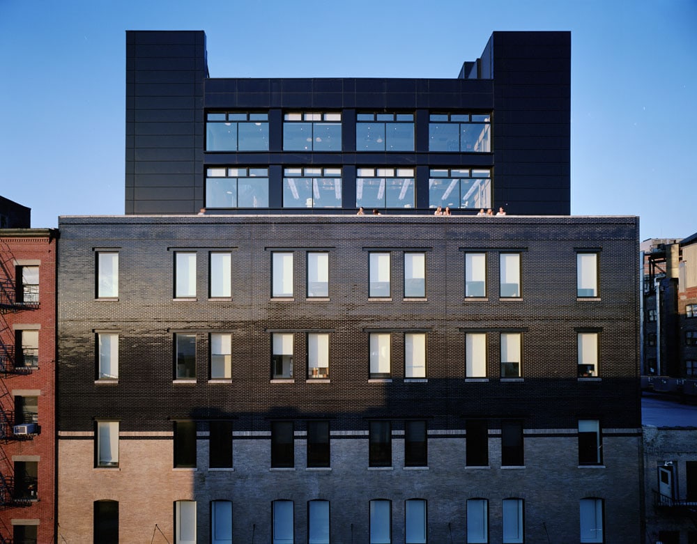 415 West 13th Street - New York - Exterior Building Front - Selldorf Architects