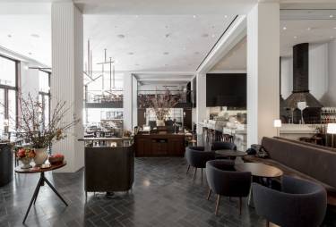 Martha Washington Hotel and Marta - New York - Interior photo of restaurant - Selldorf Architects