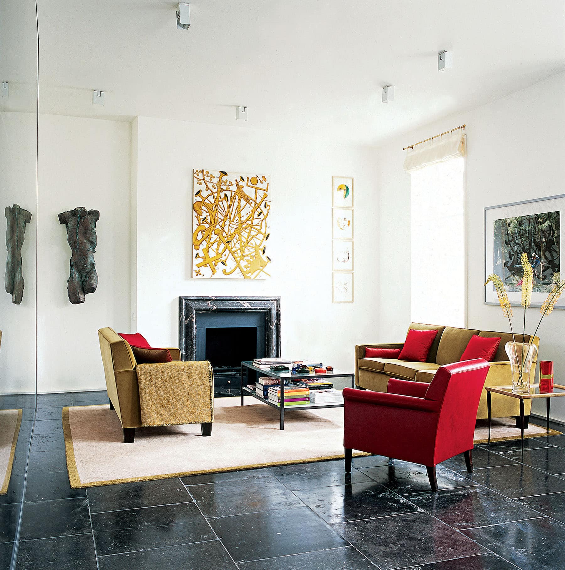 Richmond Townhouse - London - Interior photo of living room - Selldorf Architects