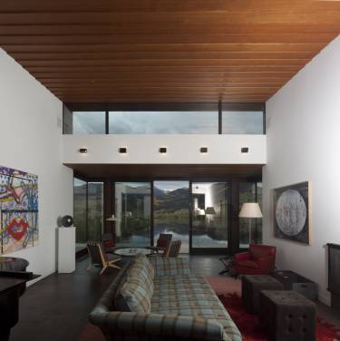 Walden House - Edwards CO - Interior photo of living room - Selldorf Architects