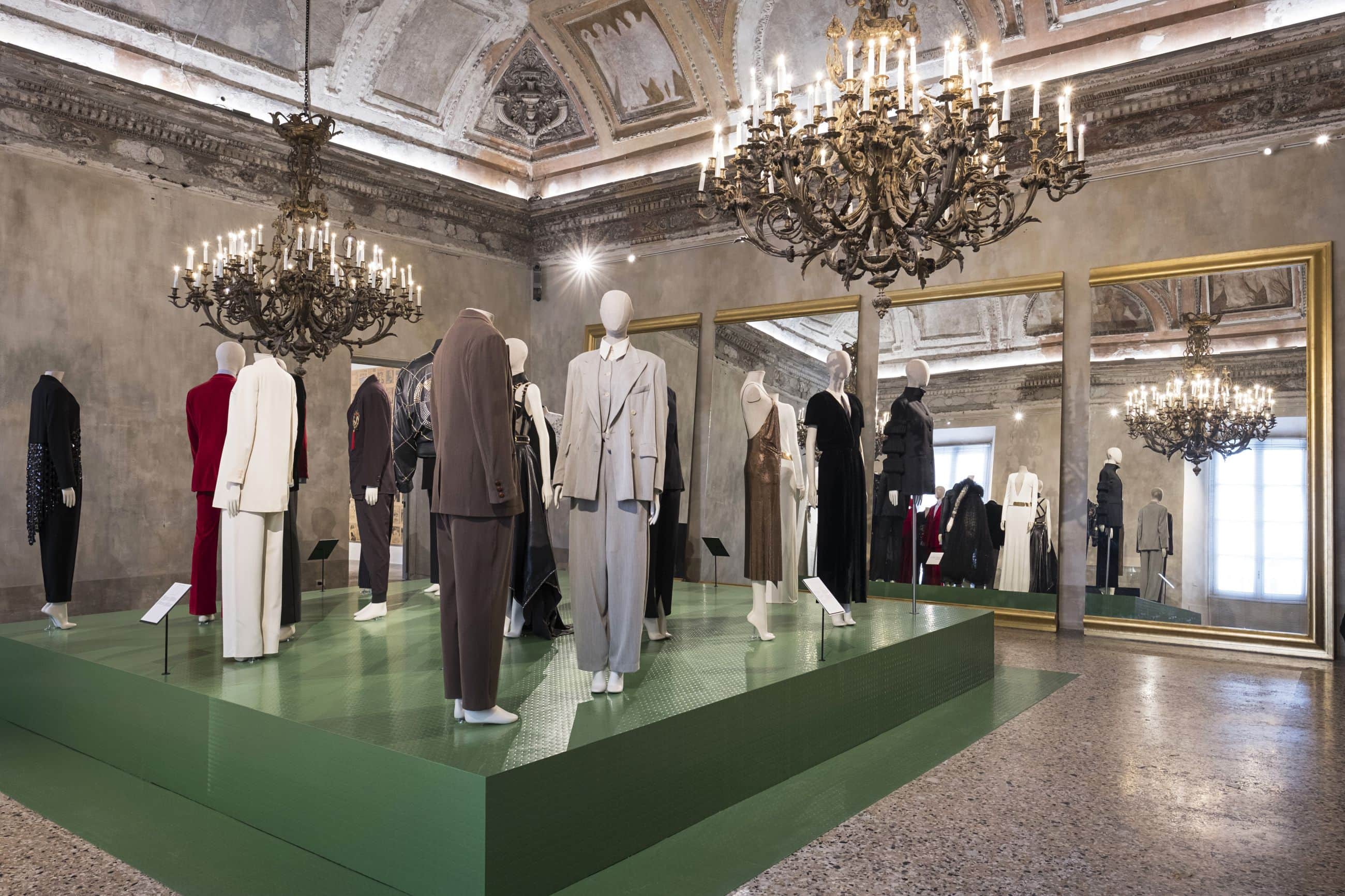 Italiana: Italy Through The Lens Of Fashion 1971 - 2001 - Exhibition Design - Selldorf Architects