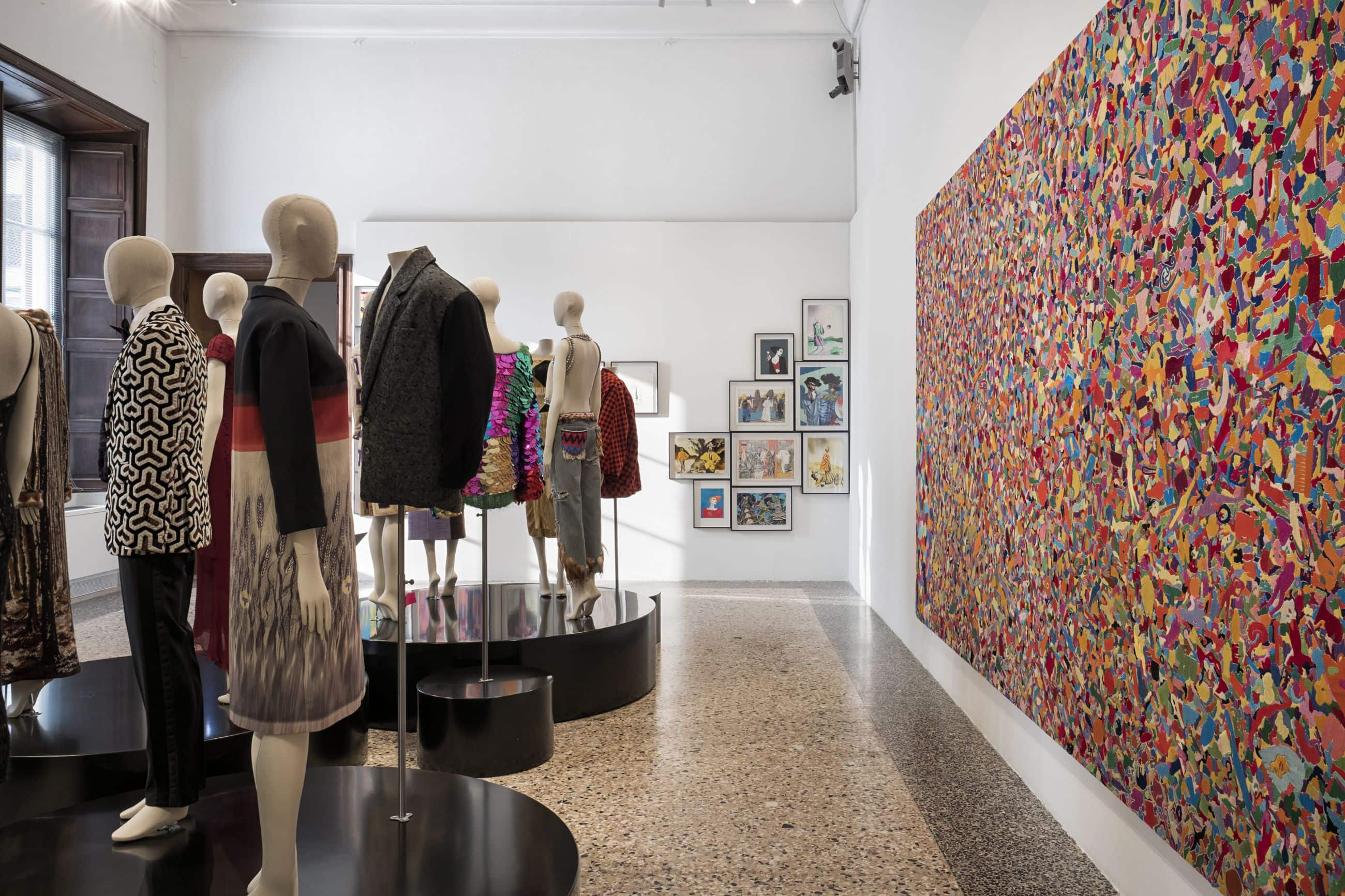 Italiana: Italy Through The Lens Of Fashion 1971 - 2001 - Exhibition Design - Palazzo Reale - Selldorf Architects