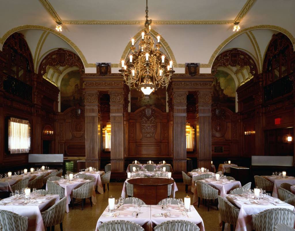 OAK ROOM AND BAR AT THE PLAZA HOTEL Selldorf Architects New York