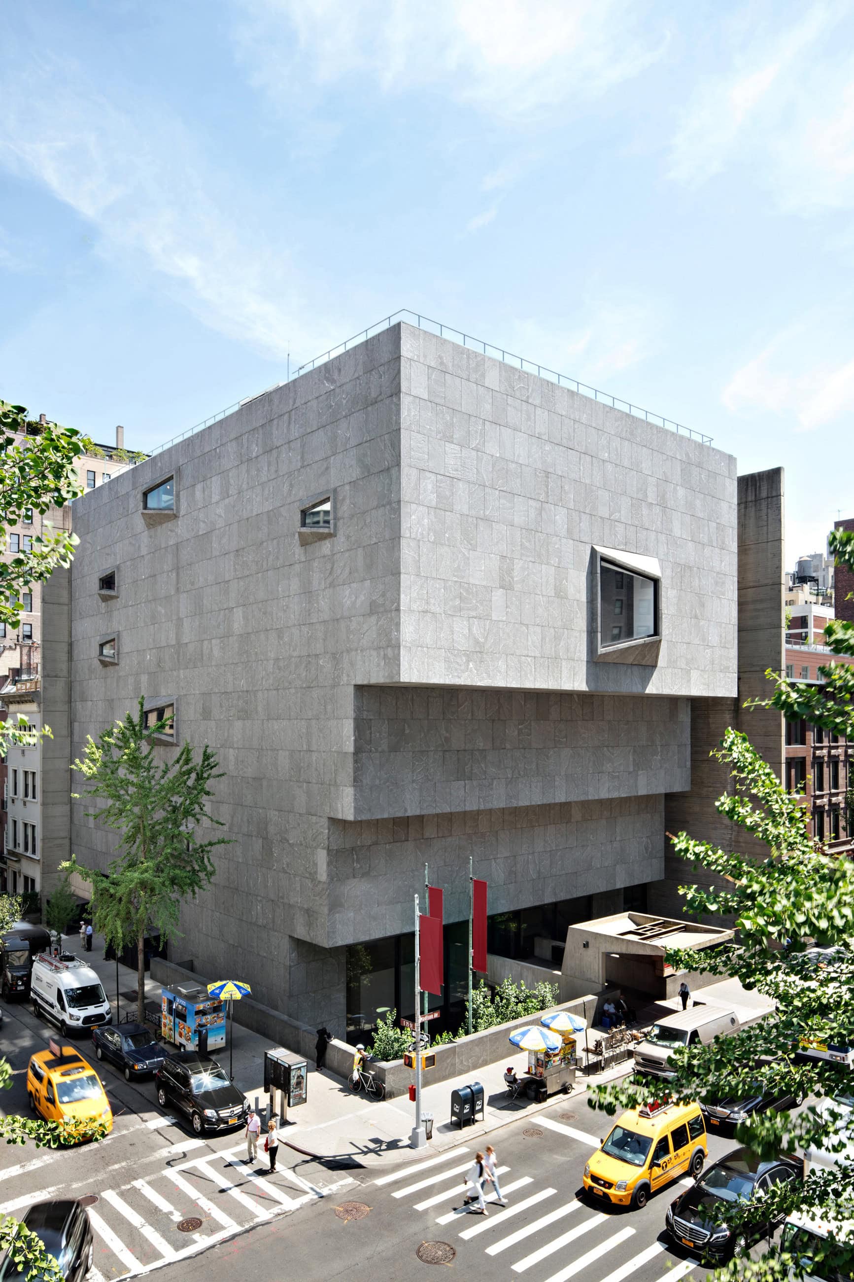Frick Madison - Exterior - Selldorf Architects