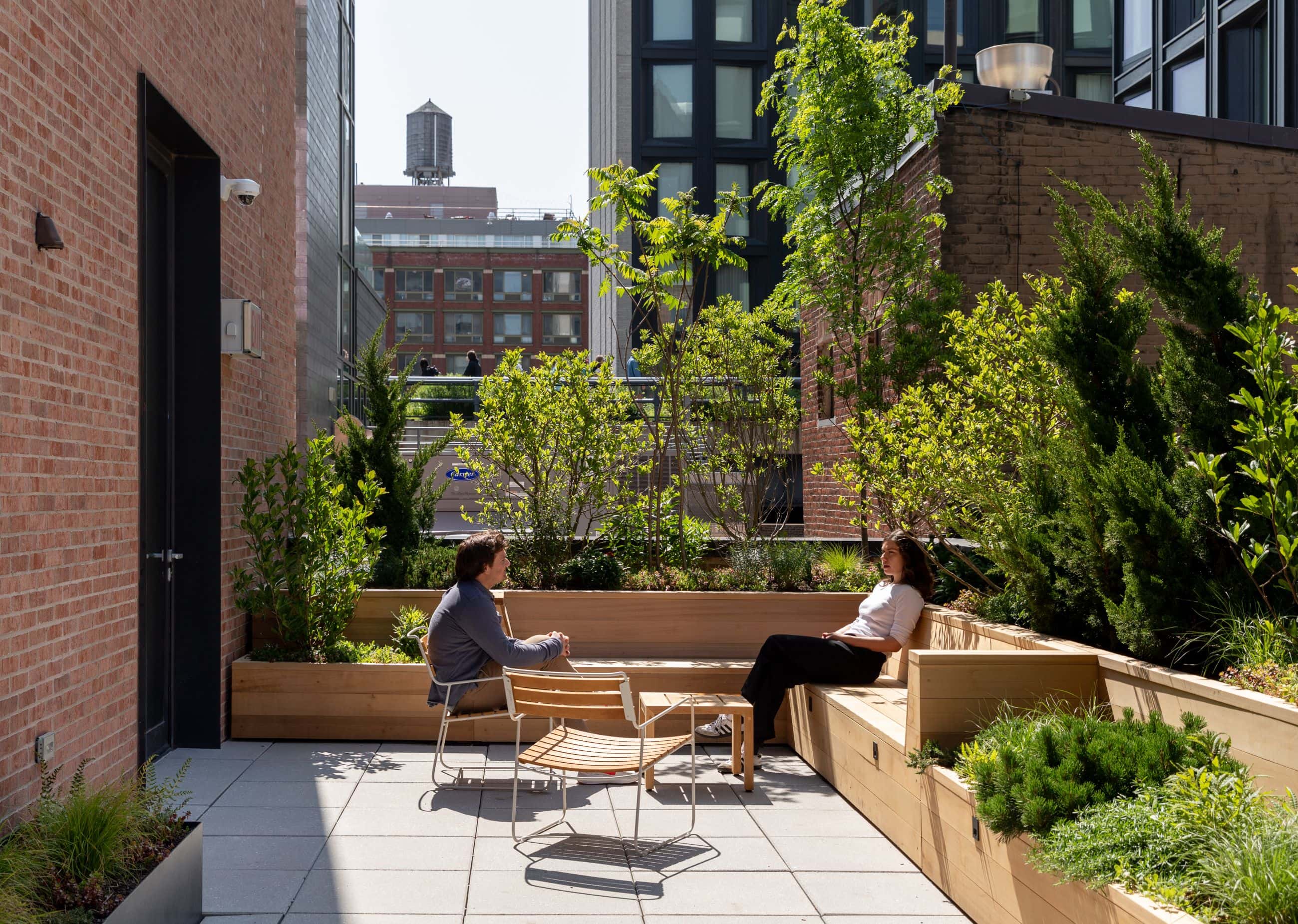 David Zwirner Headquarters - Exterior Patio - Selldorf -Architects