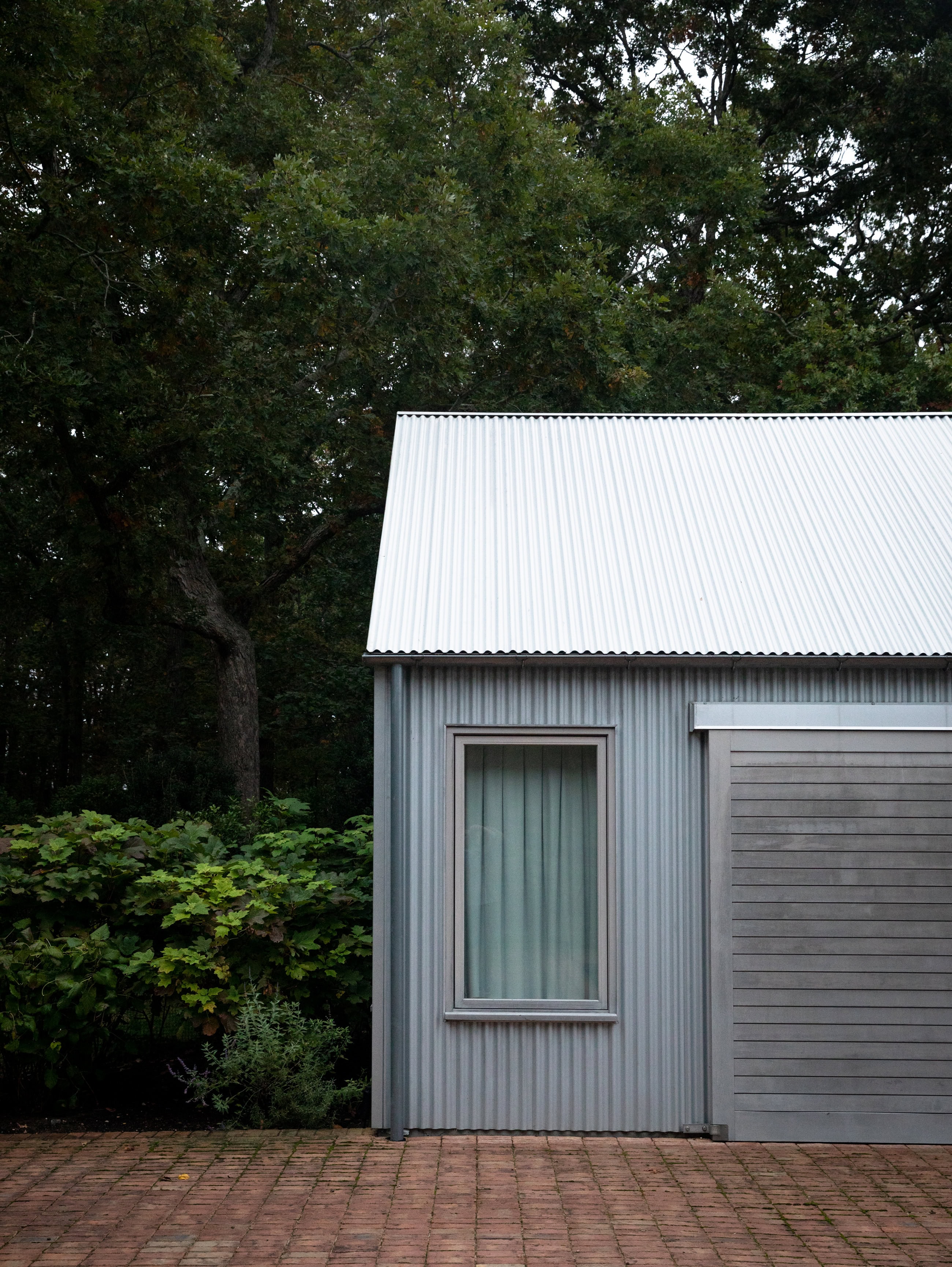 hampton bays 11
