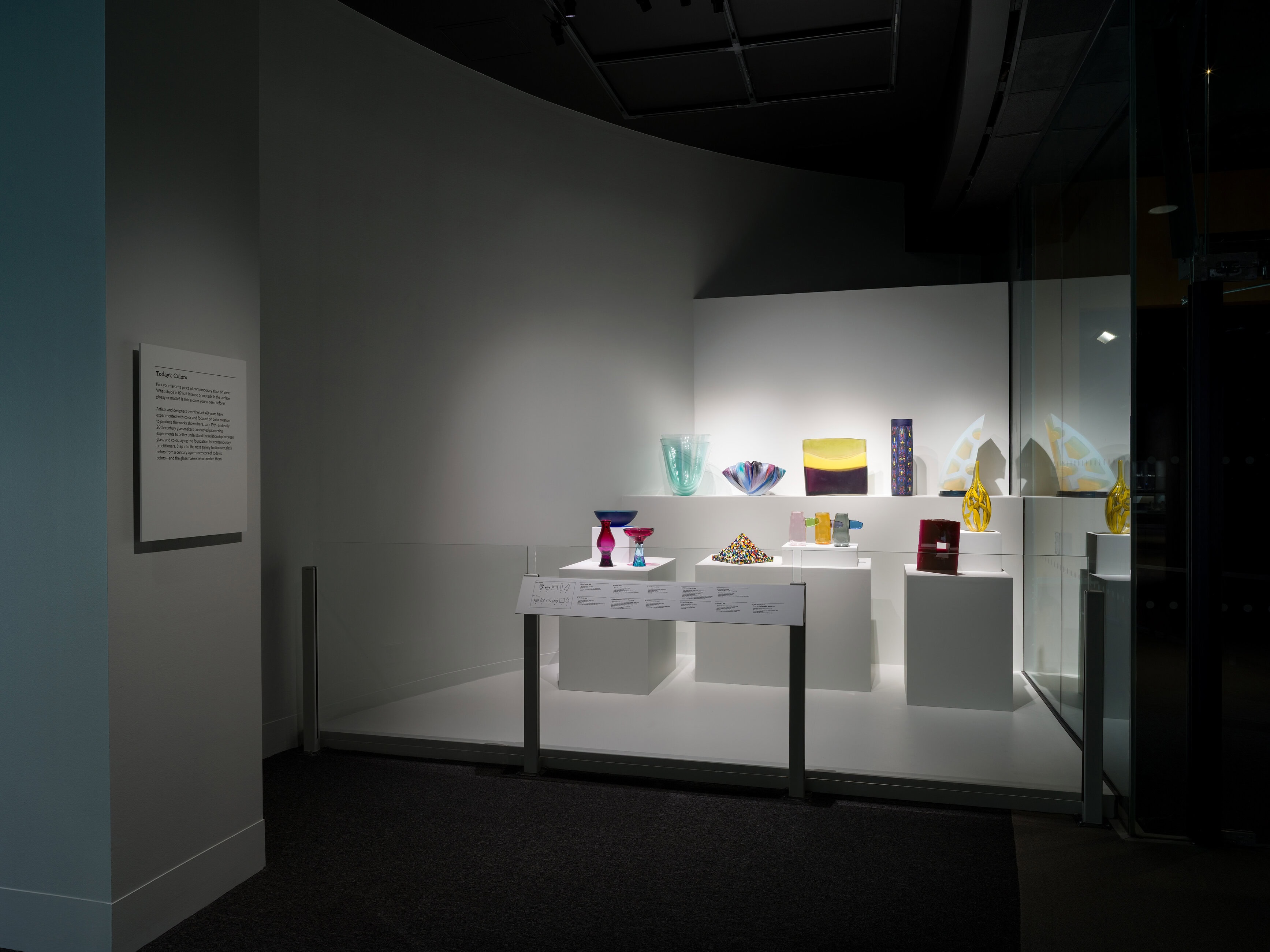 brilliant color corning museum of glass selldorf 02