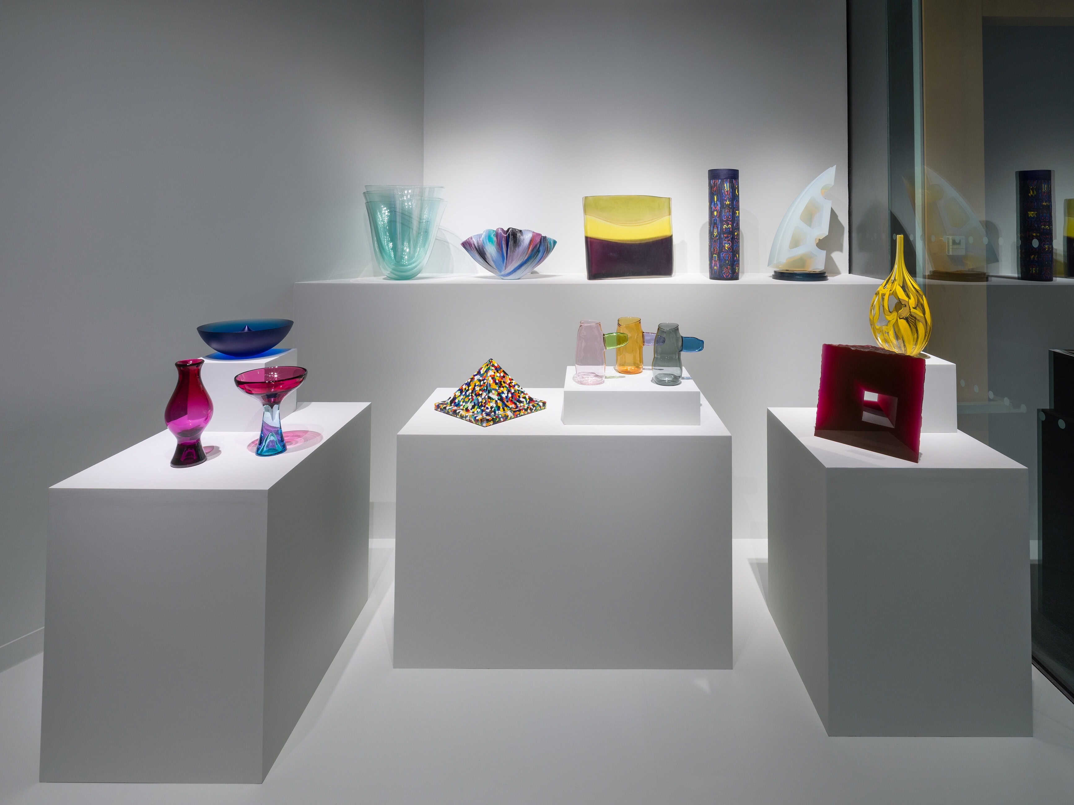 brilliant color corning museum of glass selldorf 03